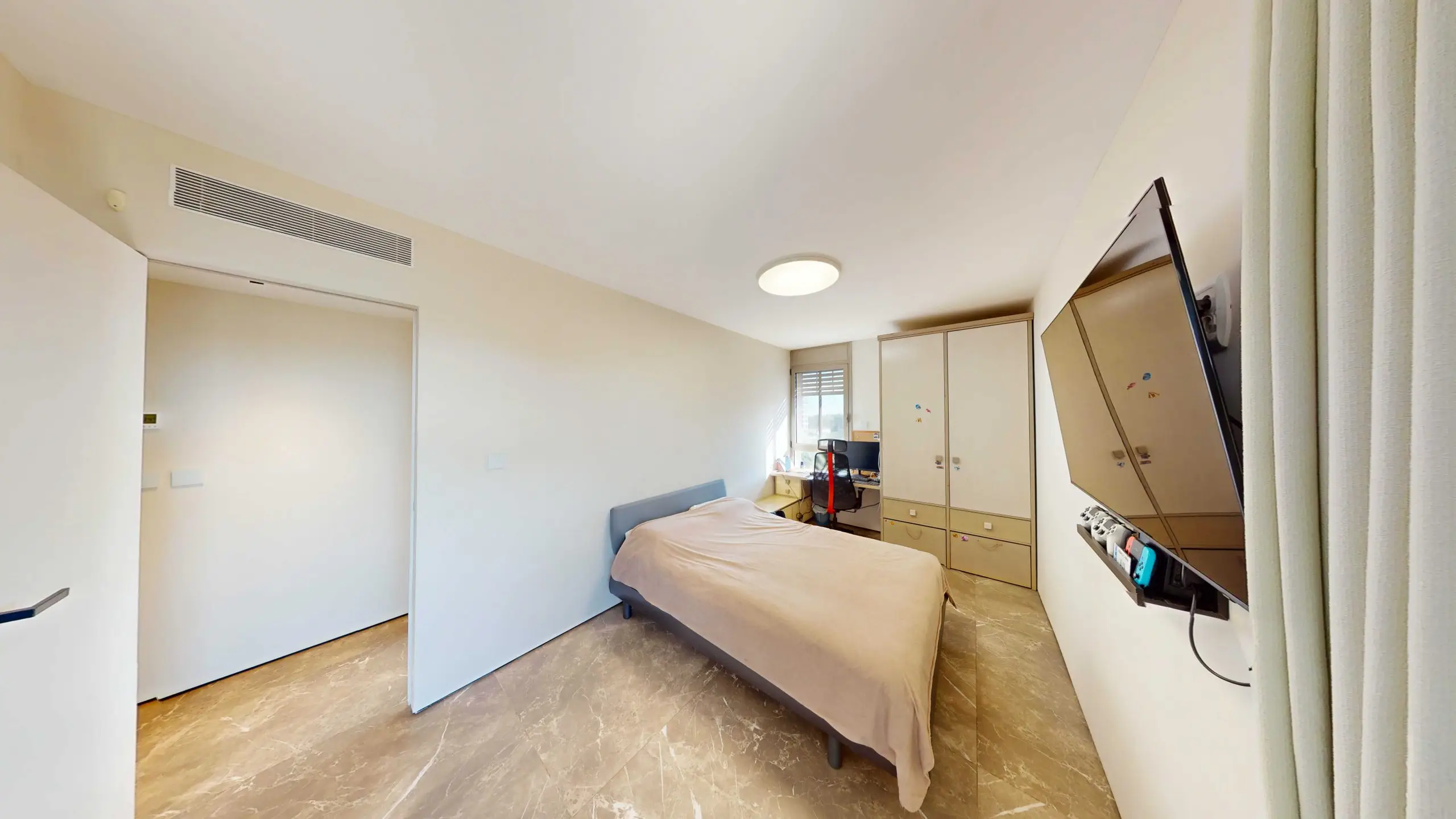 01102025_104823_optimized