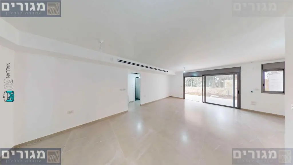 קיר טלויזיה ופינת אוכל הסחלב