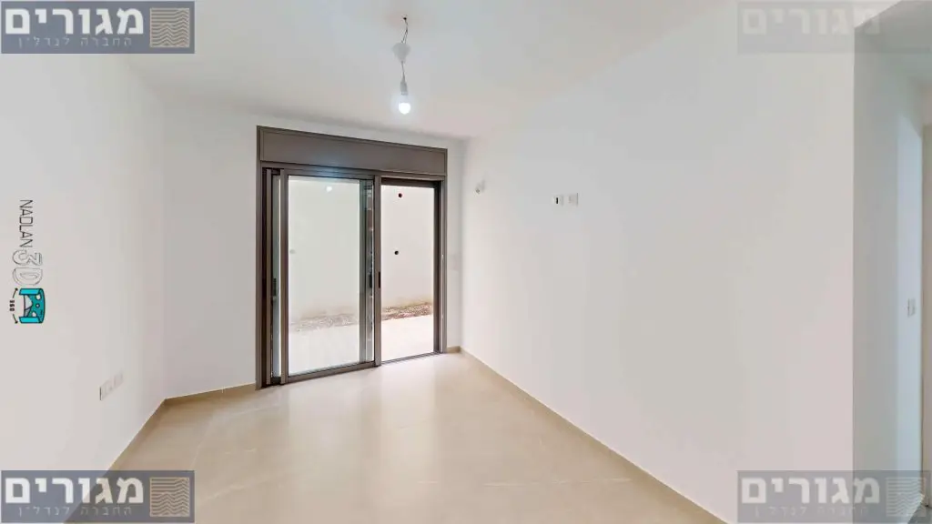 יציאה לגינה חדר הורים הסחלב